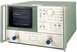 Rangkaian terpakai penganalisis Agilent 8720C