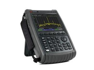 Menggunakan spektrum penganalisis Agilent N9960A